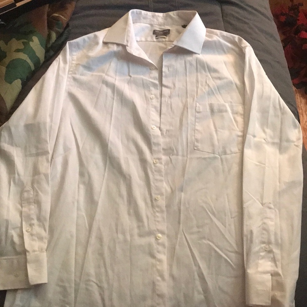 Van Heusen Flex Men's Dress Shirt